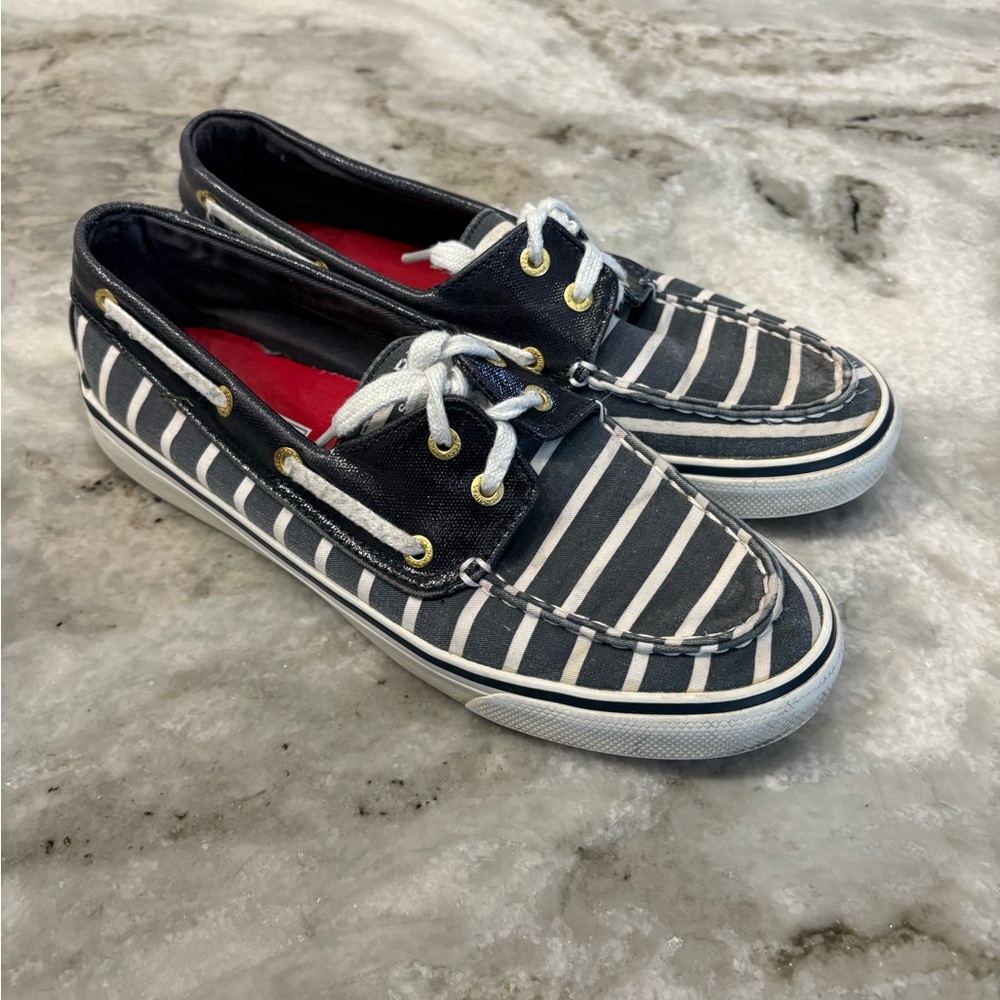 Sperry Top Sider Women’s Size 7.5 Boat Shoes Navy Blue and White Striped